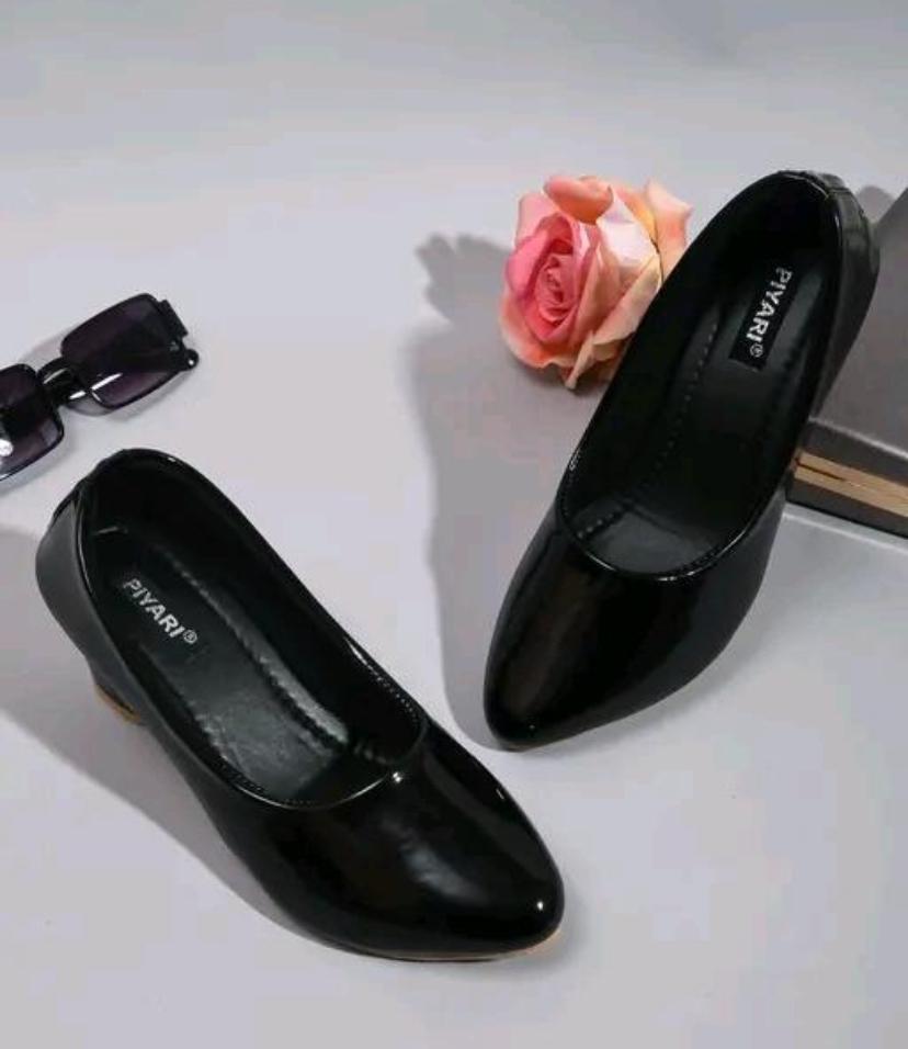 Casual heels for Women
