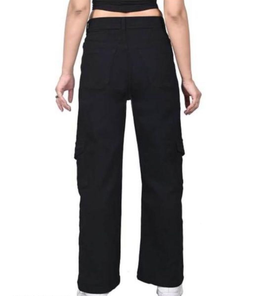 Trendy Women Cargo jeans 6 Pockets