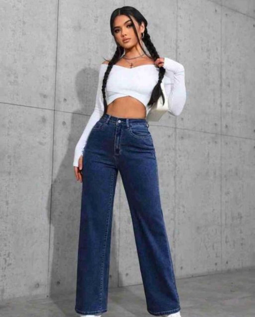 Dark blue straight fit New Jeans