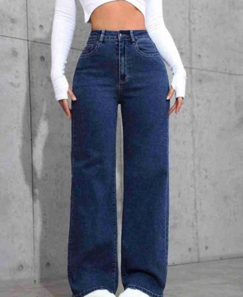 Dark blue straight fit New Jeans