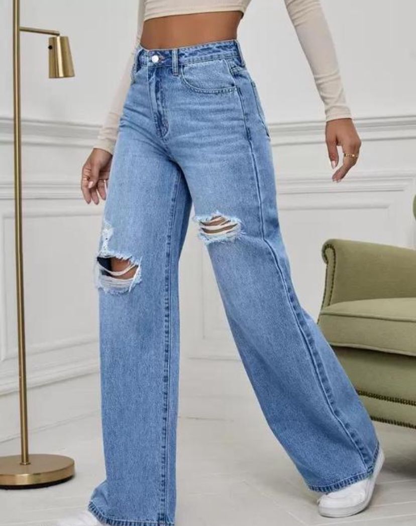 Trendy Damage jeans for women