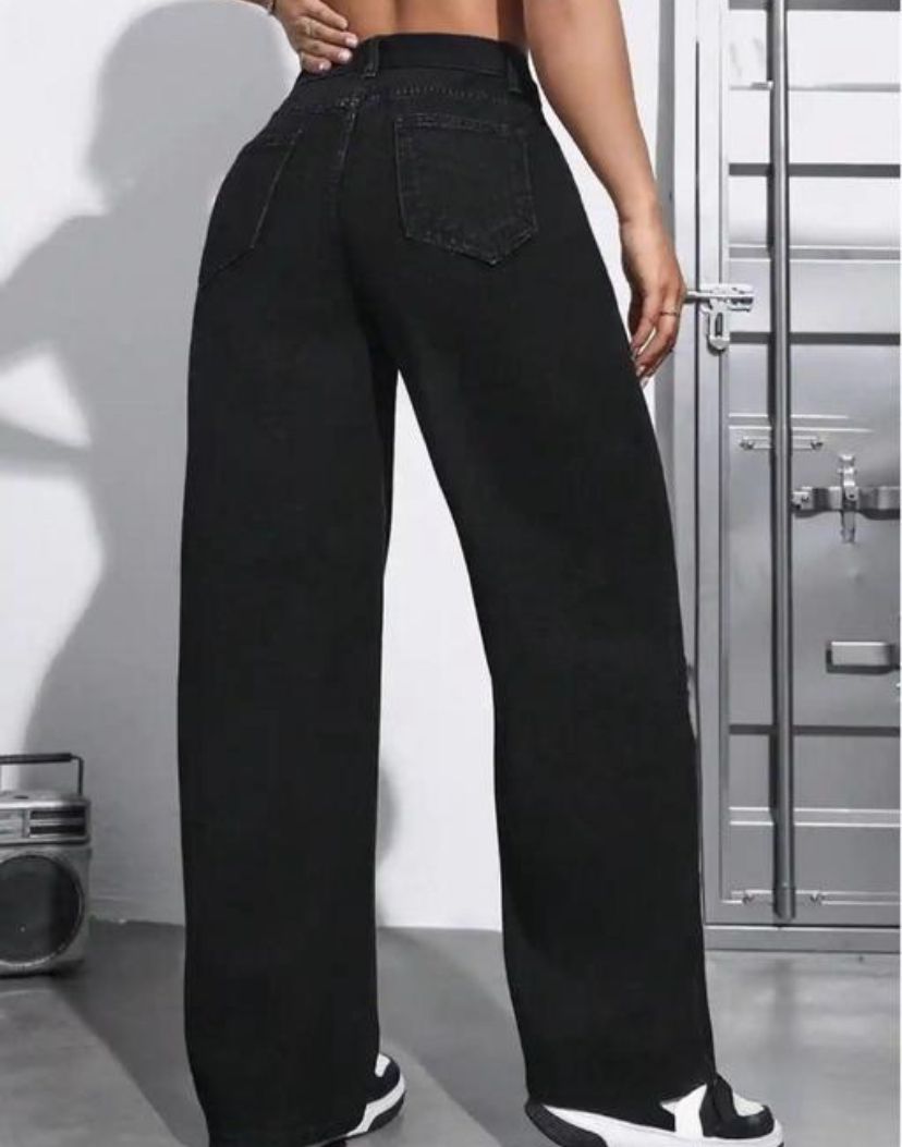 Trendy Black Jeans Straight for women