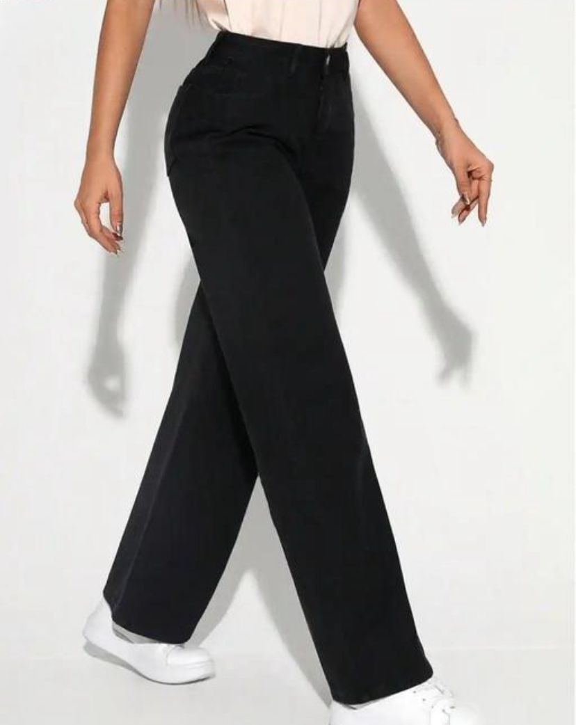 Trendy Black Jeans Straight for women