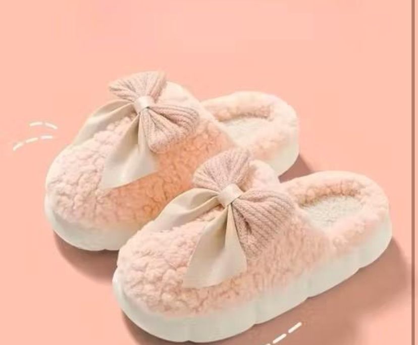 Winter Furry Cotton Ladies Slippers Soft Plush Fluffy Warm Comfortable Women Chappal