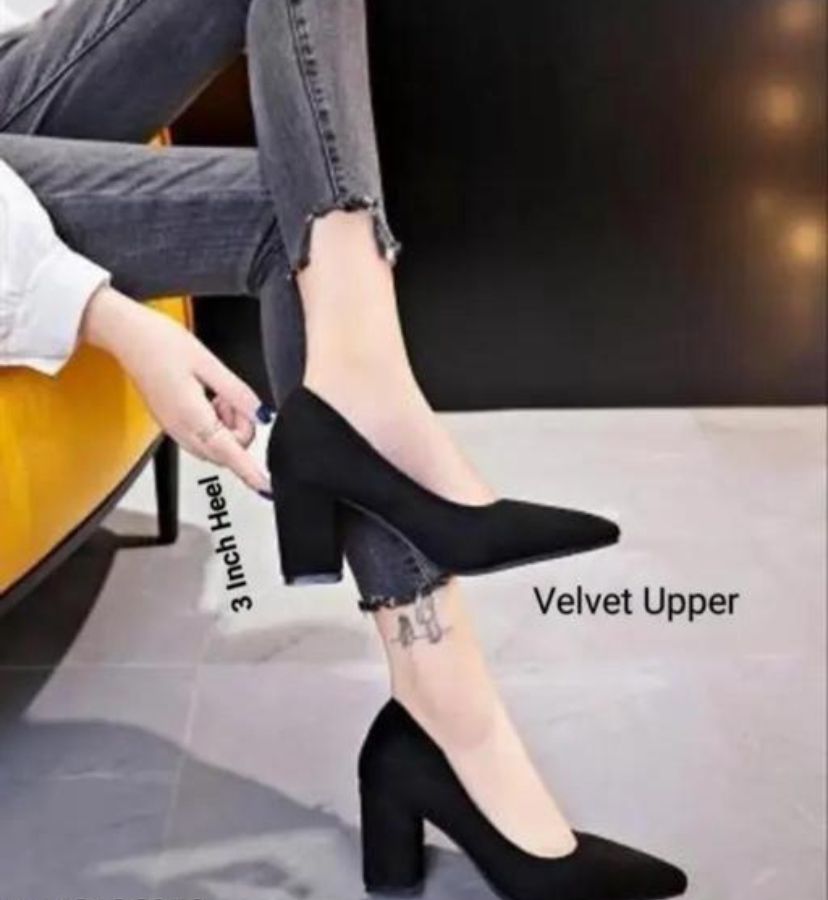 Black Velvet Heels Fasionable Trendy