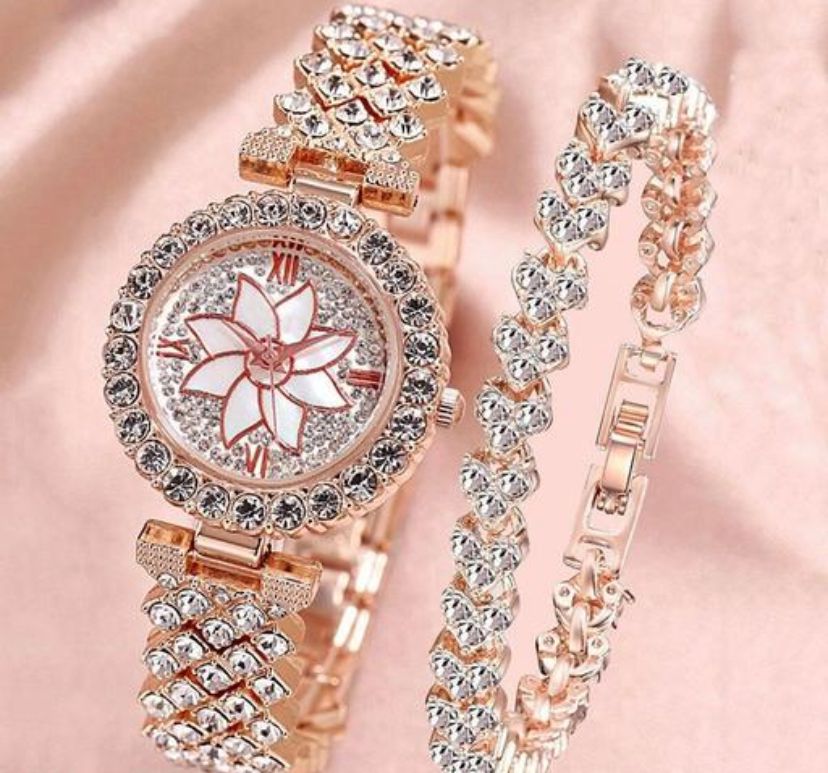 Women's Windmills Dial Rhinestone Watch with Jewelry Bracelet Set