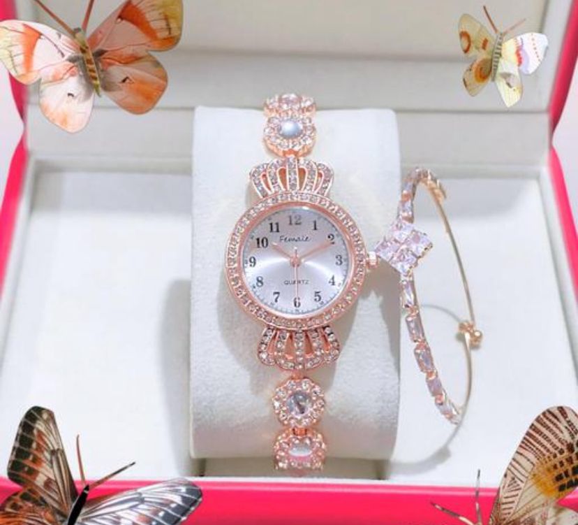 Rose Gold Bracelet Look Analog Watch for Girls