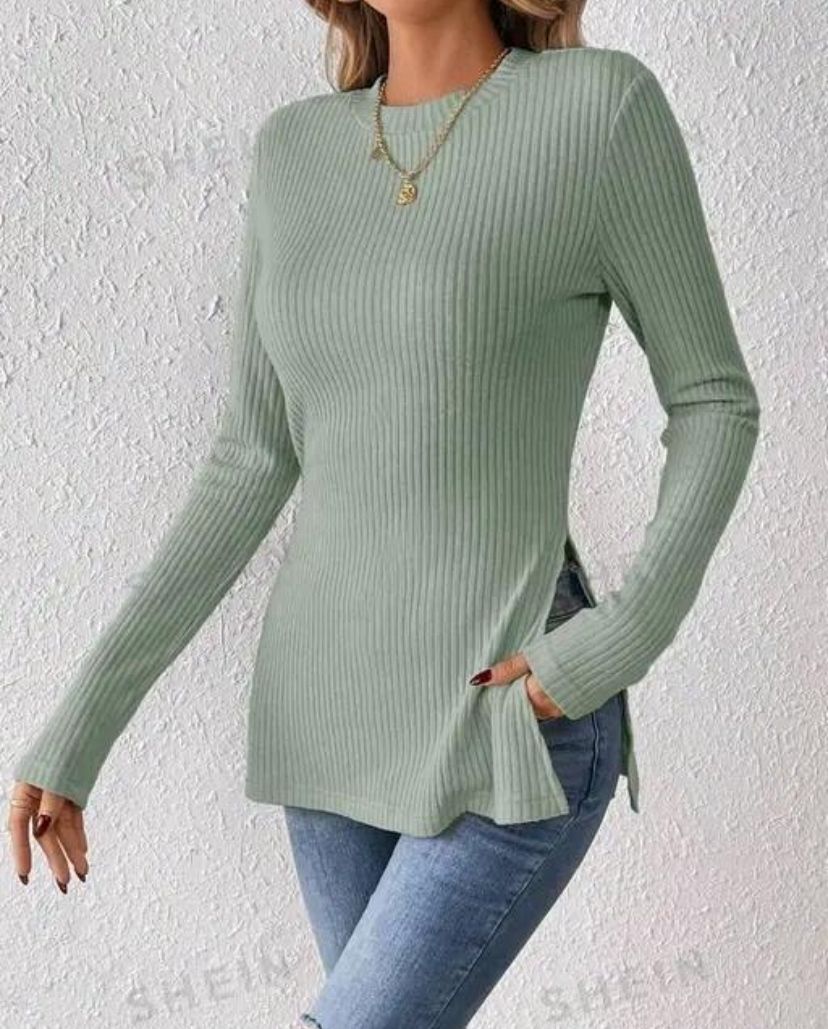 Highneck long top full sleeves