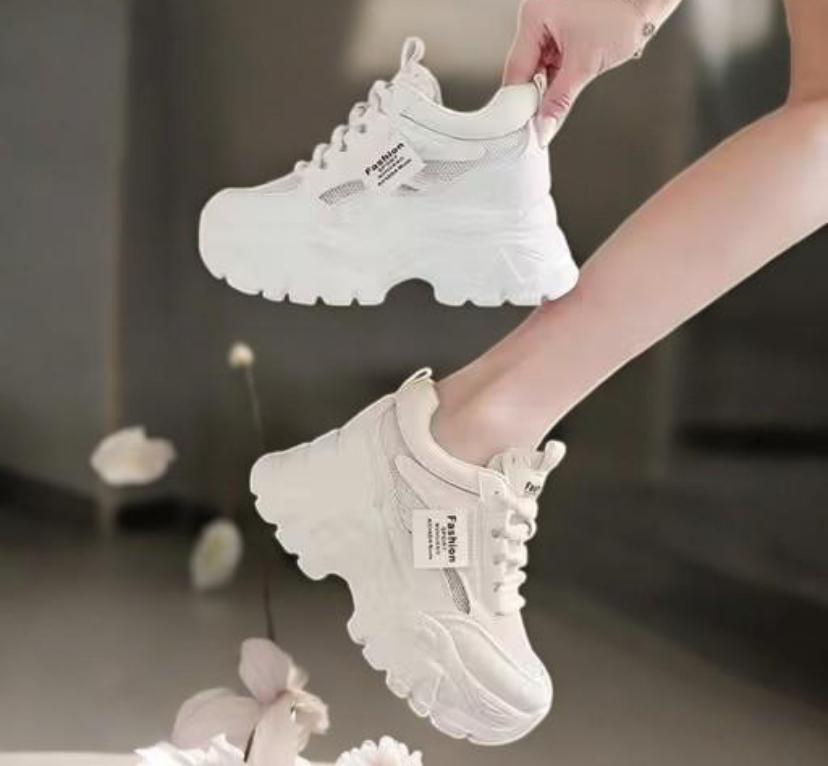 Casual Shoes for Girls